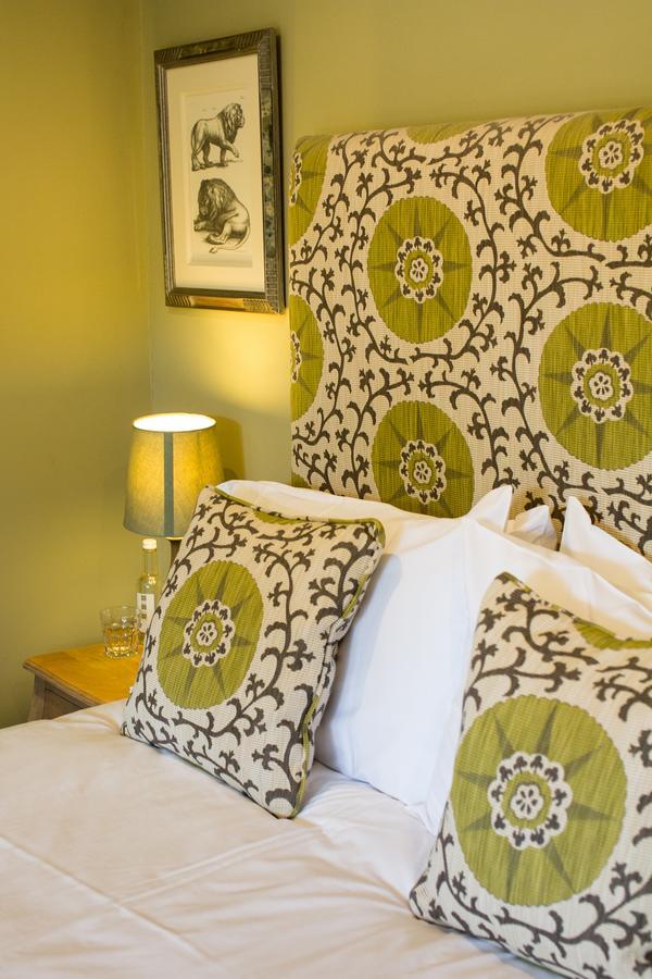 Отель The Kings Arms Fernhurst Экстерьер фото